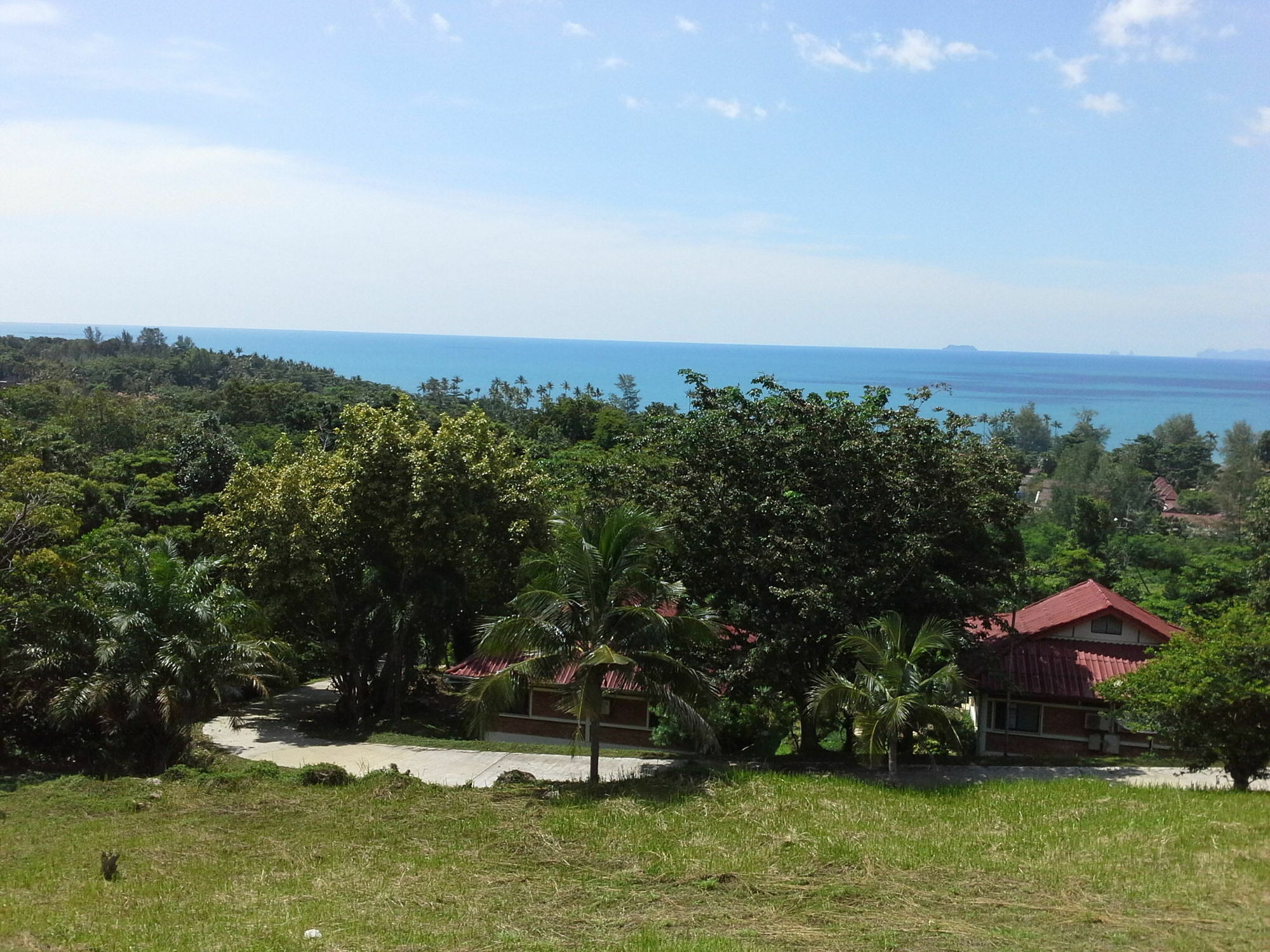 フリーダム エステート サービスド アパートメント Ko Lanta エクステリア 写真